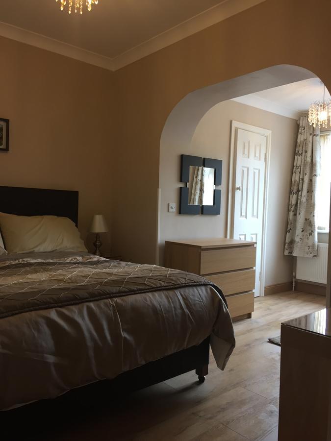 Bed and Breakfast Atlantic View Клифден Экстерьер фото
